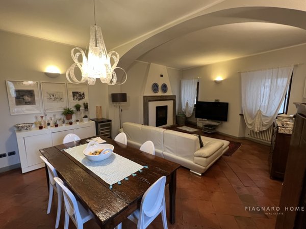 casa indipendente in vendita a Pontremoli