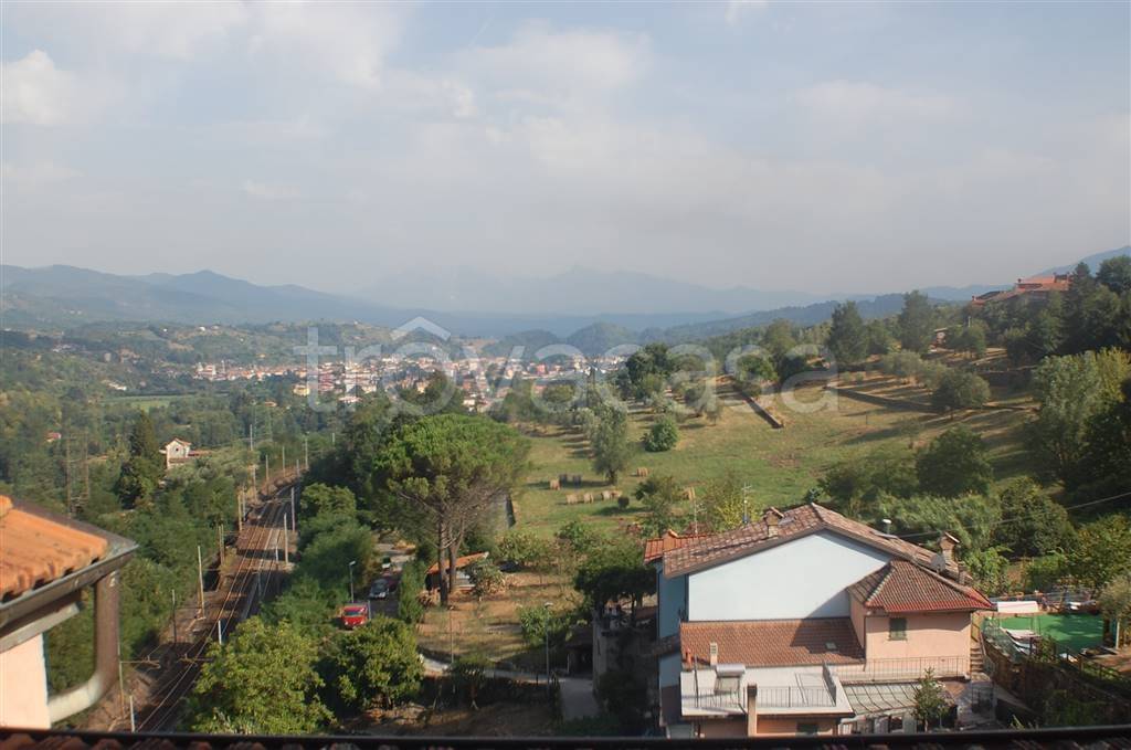 casa indipendente in vendita a Pontremoli