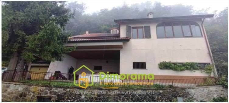 casa indipendente in vendita a Pontremoli