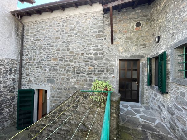 appartamento in vendita a Pontremoli