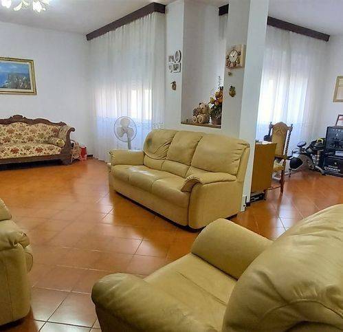 appartamento in vendita a Pontremoli