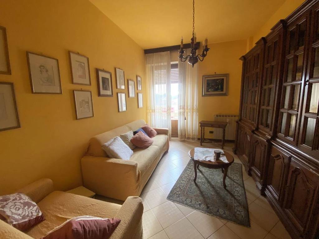appartamento in vendita a Pontremoli