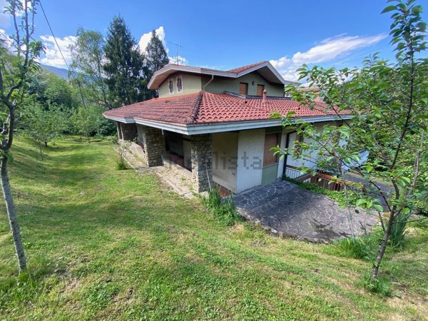 casa indipendente in vendita a Pontremoli
