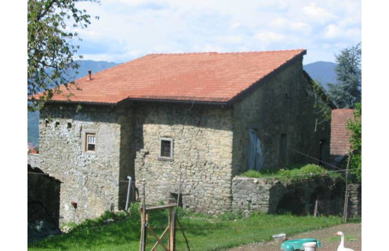 casa indipendente in vendita a Pontremoli in zona Ceretoli