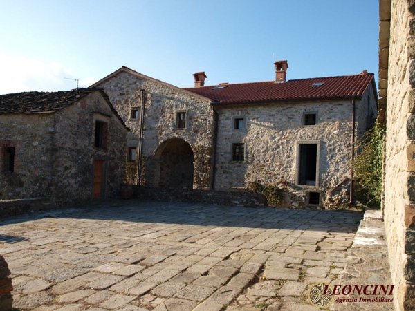 casa indipendente in vendita a Pontremoli