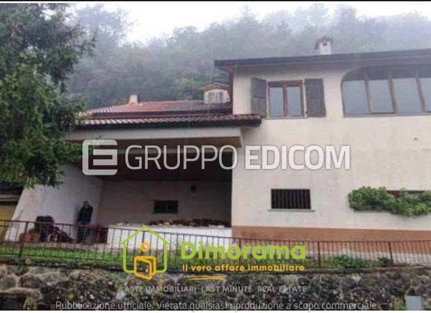 casa indipendente in vendita a Pontremoli