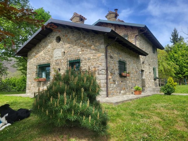 casa indipendente in vendita a Pontremoli