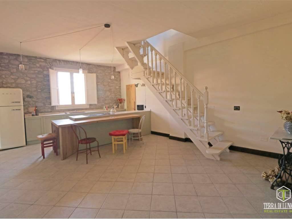 appartamento in vendita a Pontremoli