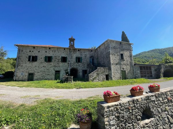 casale in vendita a Pontremoli