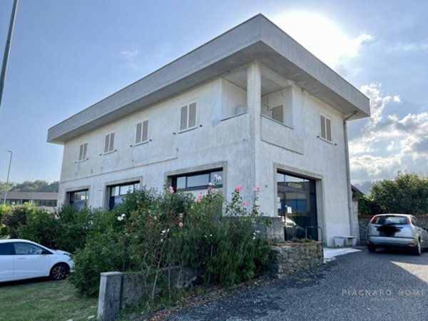 casa indipendente in vendita a Pontremoli in zona Santa Giustina
