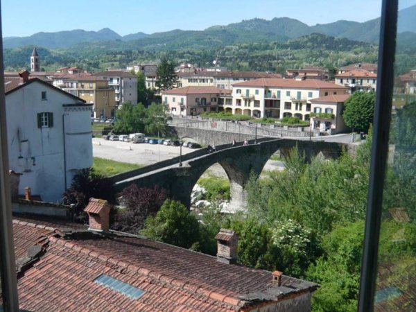 appartamento in vendita a Pontremoli