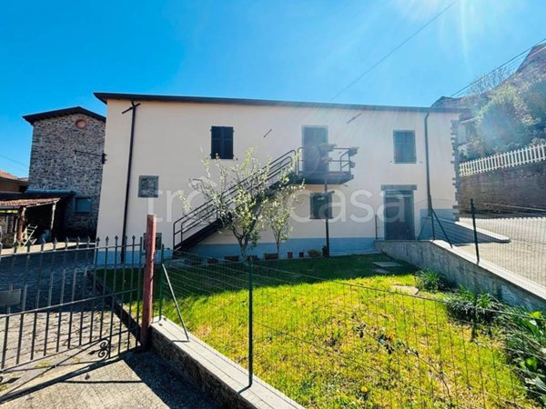 casa indipendente in vendita a Pontremoli
