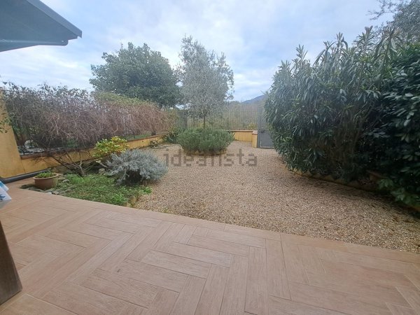 casa indipendente in vendita a Pontremoli