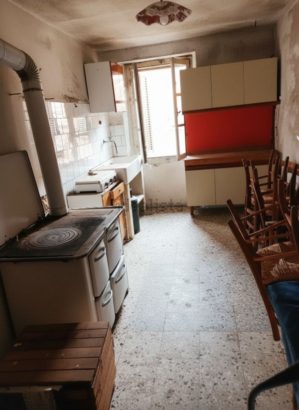 quadrivano in vendita a Pontremoli in zona Cervara