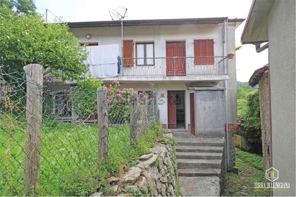 casa indipendente in vendita a Pontremoli