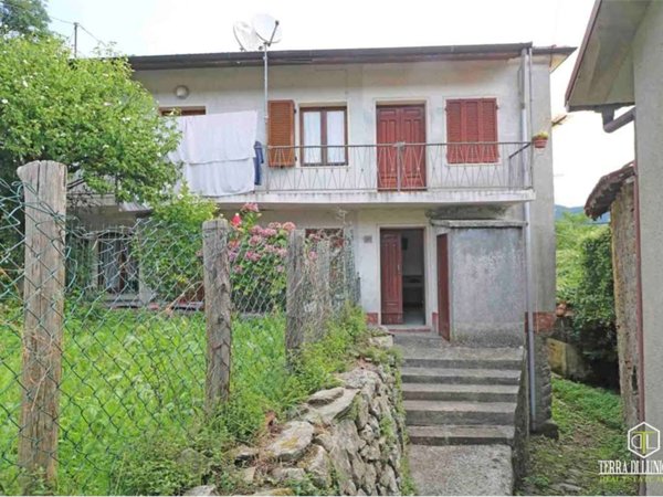 casa indipendente in vendita a Pontremoli
