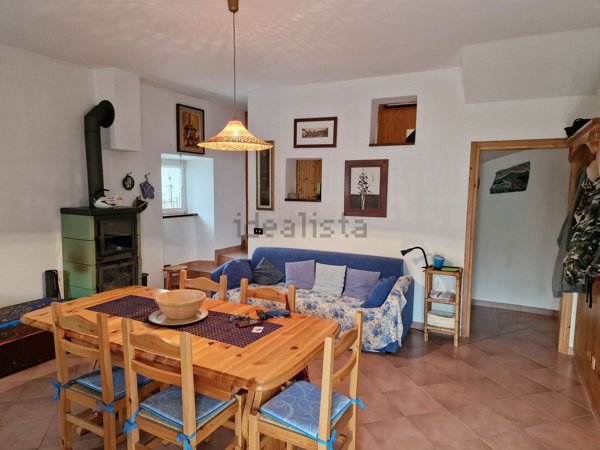 quadrivano in vendita a Pontremoli