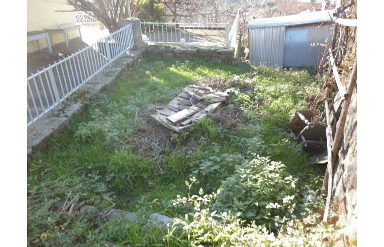 casa indipendente in vendita a Pontremoli in zona Grondola