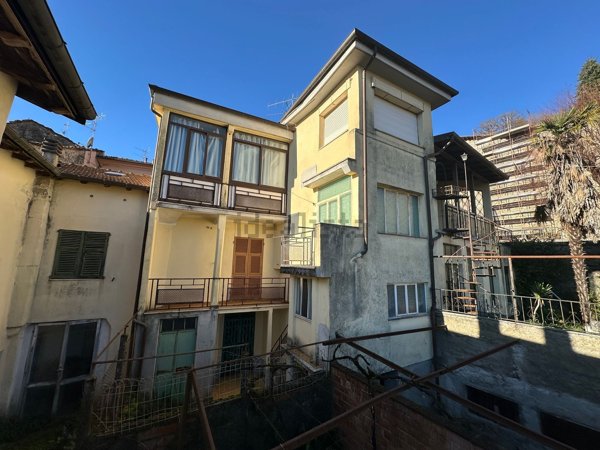 casa indipendente in vendita a Pontremoli