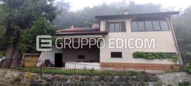 casa indipendente in vendita a Pontremoli in zona Torrano