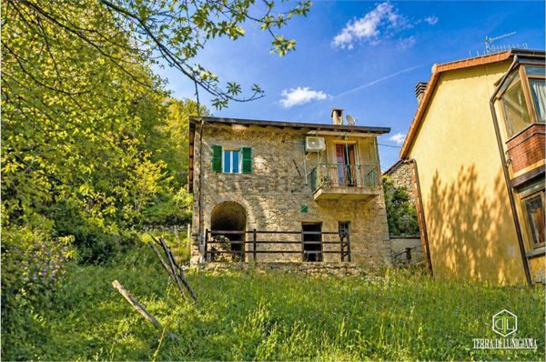 pentavano in vendita a Pontremoli