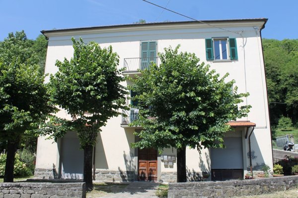 appartamento in vendita a Pontremoli