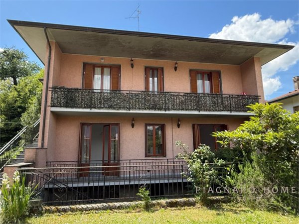 appartamento in vendita a Pontremoli in zona Canale Scuro