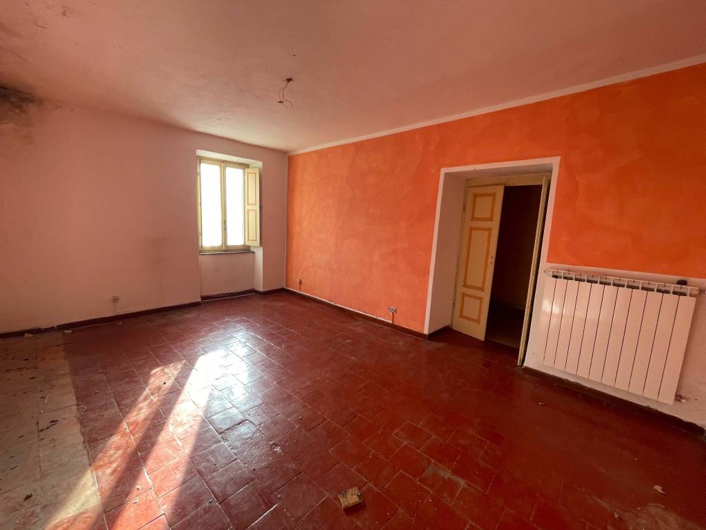appartamento in vendita a Pontremoli in zona Canale Scuro