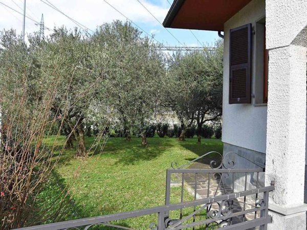 casa indipendente in vendita a Pontremoli in zona Canale Scuro