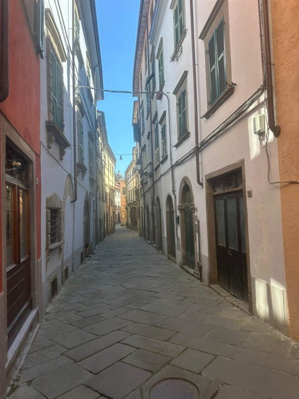 appartamento in vendita a Pontremoli in zona Canale Scuro