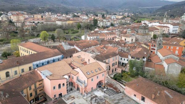 appartamento in vendita a Pontremoli in zona Canale Scuro