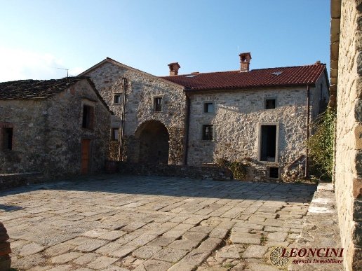 casa indipendente in vendita a Pontremoli in zona Canale Scuro