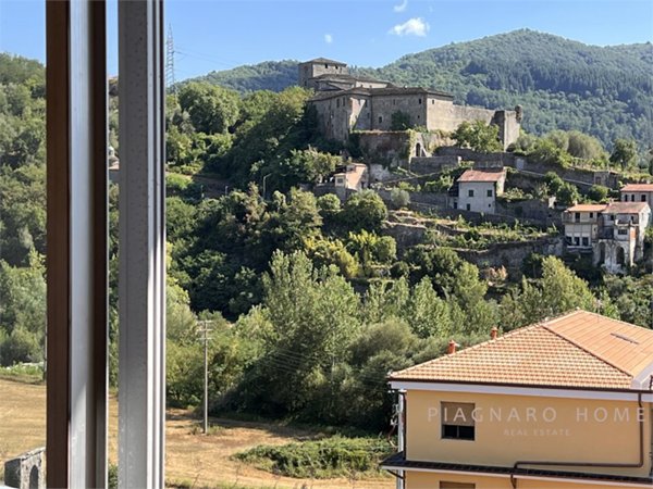 appartamento in vendita a Pontremoli in zona Canale Scuro