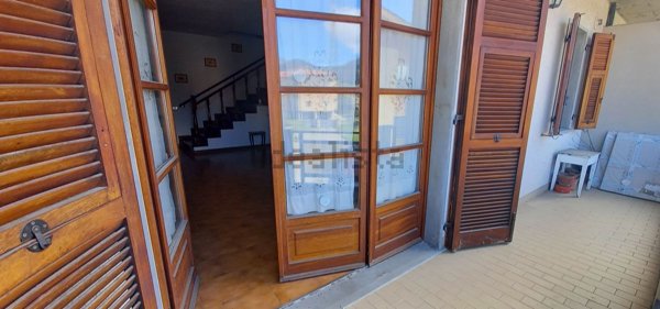 appartamento in vendita a Pontremoli in zona Canale Scuro