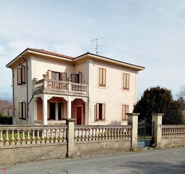 casa indipendente in vendita a Tresana