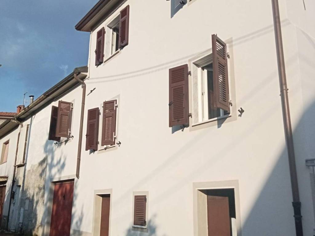 casa semindipendente in vendita a Tresana