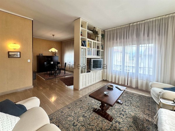 casa indipendente in vendita a Tresana