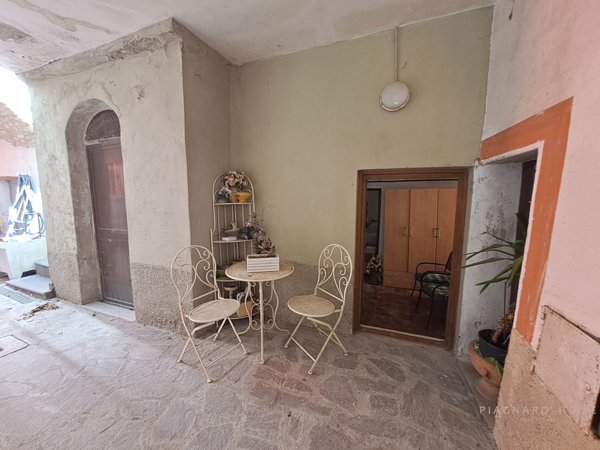 casa semindipendente in vendita a Tresana