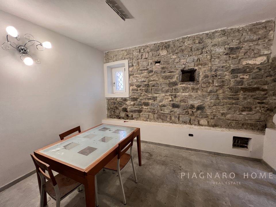 casa indipendente in vendita a Tresana