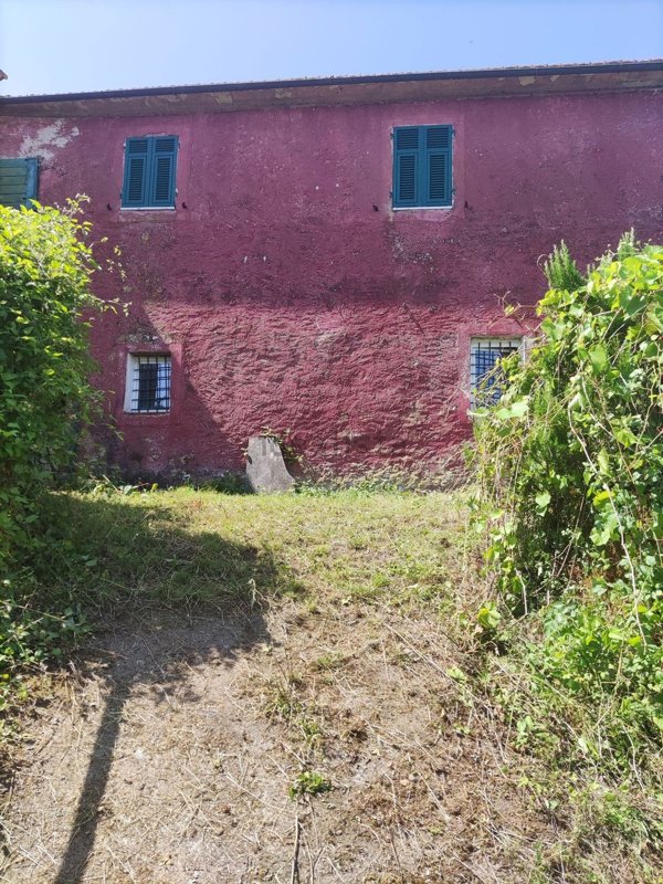 casa indipendente in vendita a Tresana