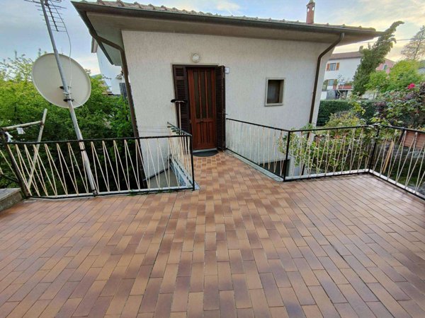 casa indipendente in vendita a Tresana
