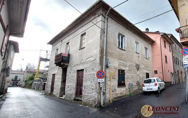 casa indipendente in vendita a Tresana