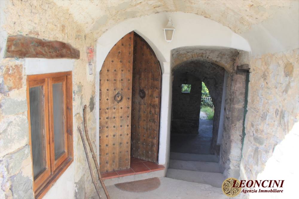casa indipendente in vendita a Tresana