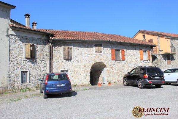 casa indipendente in vendita a Tresana