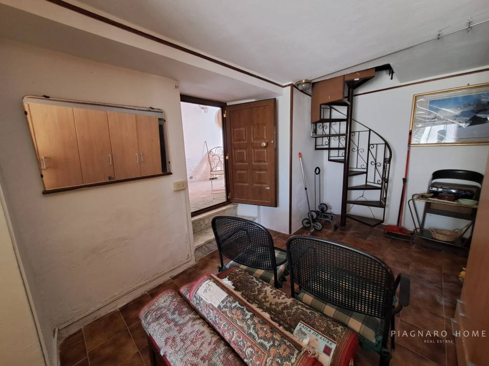casa indipendente in vendita a Tresana