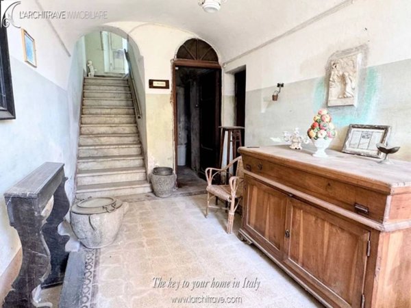 casa indipendente in vendita a Tresana