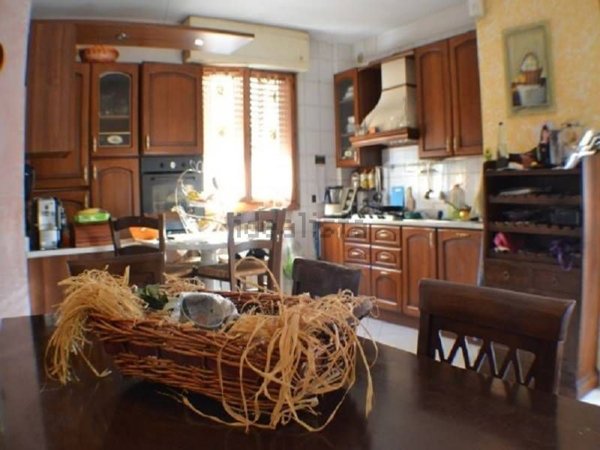 casa indipendente in vendita a Tresana