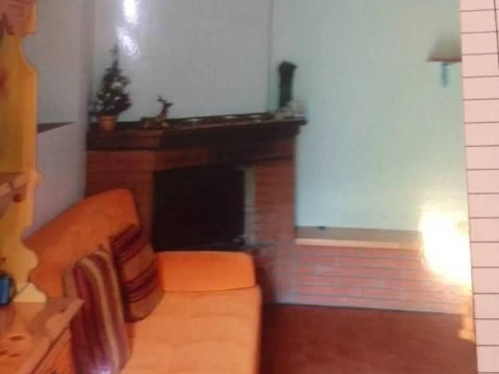 casa indipendente in vendita a Tresana