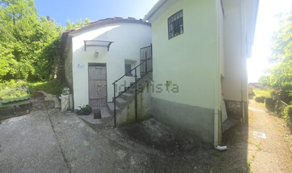 casa indipendente in vendita a Tresana