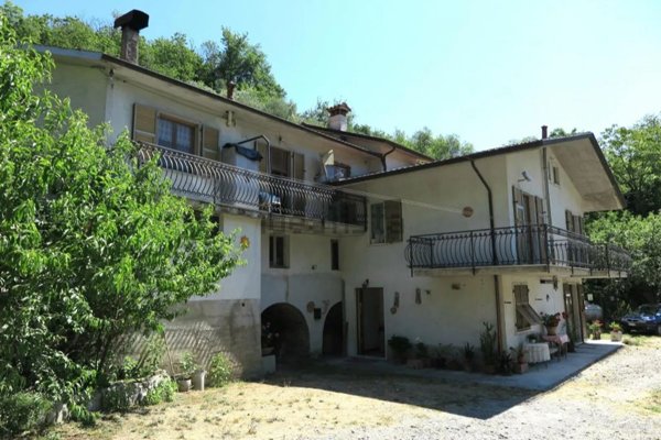 casale in vendita a Tresana